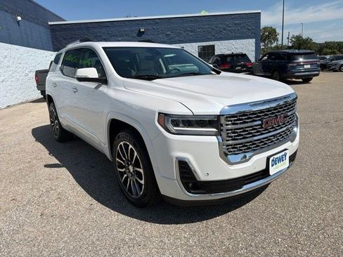 Used 2020 GMC Acadia Denali w/ Technology Package FWD image 7