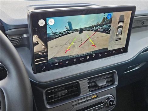 New 2026 Ford Maverick Lariat w/ Black Appearance Package image 12