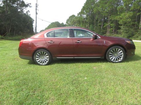 Used 2015 Lincoln MKS AWD w/ Equipment Group 101A image 5