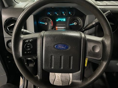 Used 2013 Ford F250 XL w/ PWR Equipment Group image 8