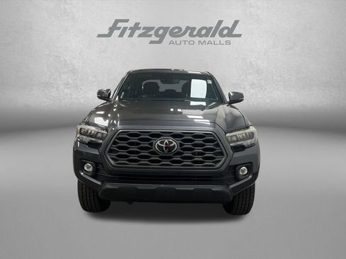 Used 2021 Toyota Tacoma TRD Off-Road AWD/4WD image 10