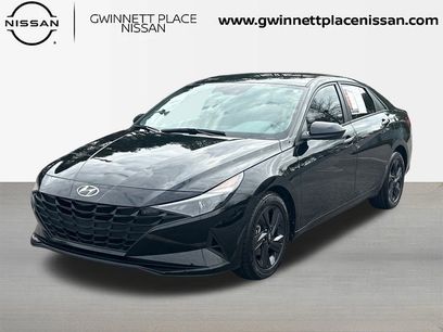 Used 2023 Hyundai Elantra SEL w/ Preferred Accessory Package