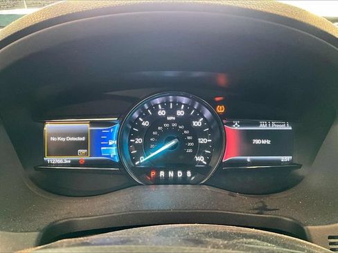 Used 2016 Ford Explorer XLT w/ Equipment Group 201A AWD/4WD image 20