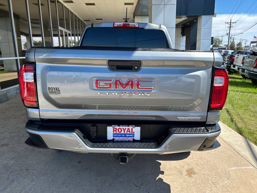Used 2025 GMC Canyon Elevation w/ Convenience Package AWD/4WD image 6