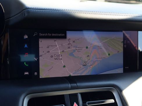 Certified 2022 Porsche Taycan 4 Cross Turismo image 18