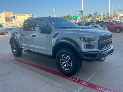 Used 2017 Ford F150 Raptor w/ Equipment Group 801A Mid AWD/4WD image 5