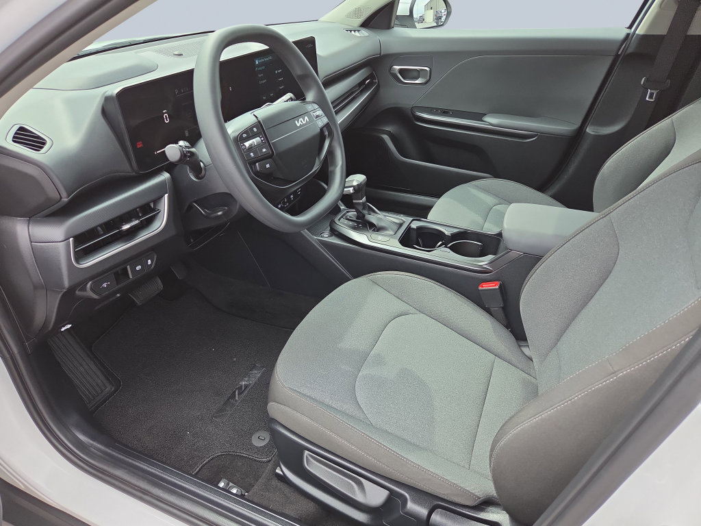 Used 2026 Kia K4 FWD image 10