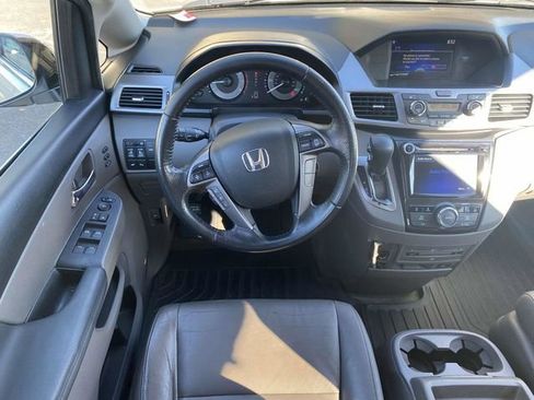 Used 2017 Honda Odyssey Touring image 15
