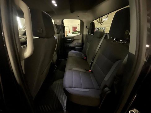 Used 2022 Chevrolet Silverado 1500 Custom image 26