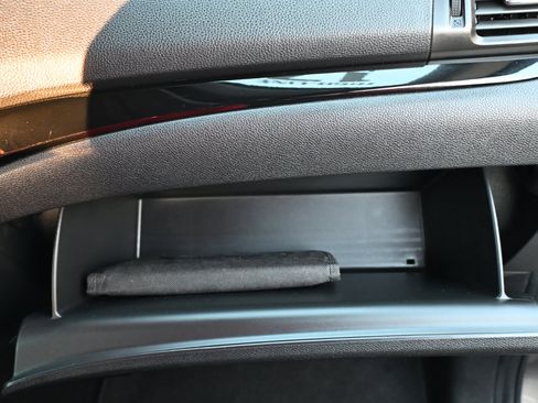 Used 2017 Honda Pilot Touring image 22