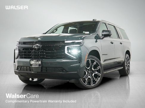 Used 2025 Chevrolet Suburban RST w/ RST Capability Package AWD/4WD image 1