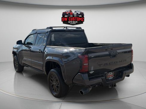 Used 2025 Toyota Tacoma SR5 RWD image 5