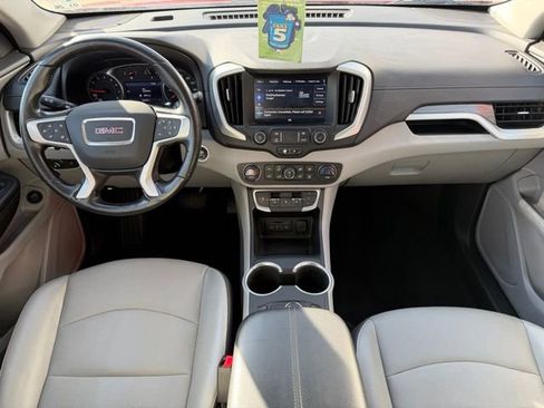 Used 2022 GMC Terrain SLT image 15