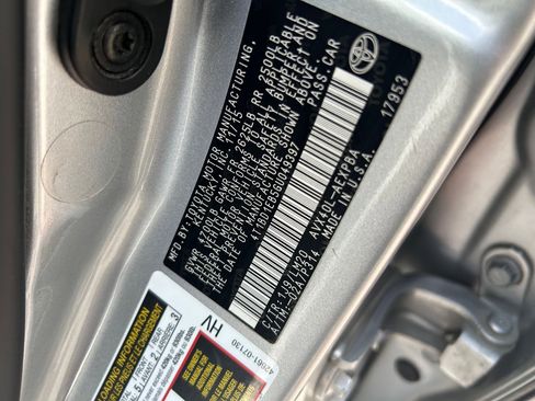 Used 2016 Toyota Avalon Limited w/ Toyota Safety Sense Package FWD image 35