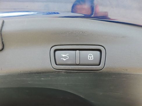 Used 2018 Alfa Romeo Stelvio AWD image 21