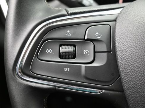 Used 2025 Buick Encore GX Preferred AWD/4WD image 26