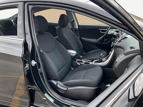 Used 2015 Hyundai Elantra SE w/ Option Group 03 image 7