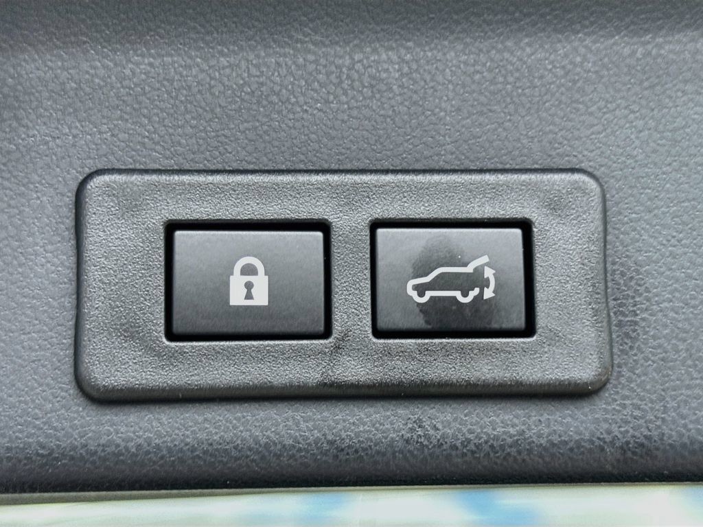 Used 2021 Subaru Ascent Limited w/ Popular Package #2A AWD/4WD image 31