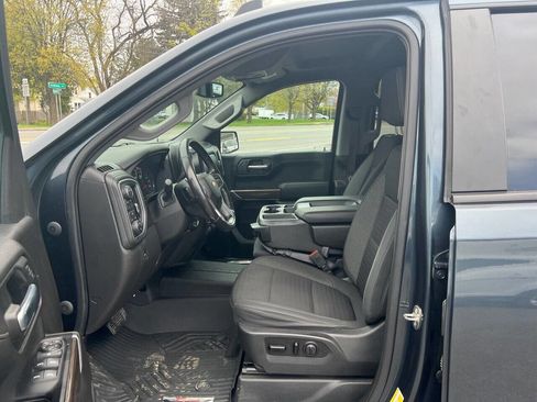 Used 2020 Chevrolet Silverado 1500 LT w/ All-Star Edition image 9