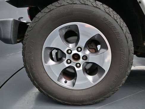 Used 2016 Jeep Wrangler Unlimited Sahara w/ Trailer Tow Group AWD/4WD image 15