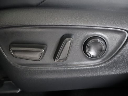 Used 2024 Toyota RAV4 XSE w/ Weather Package AWD/4WD image 13