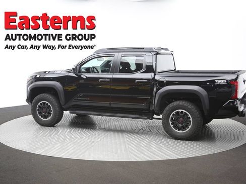 Used 2024 Toyota Tacoma TRD Off-Road AWD/4WD image 59