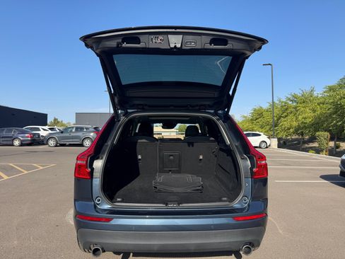 Used 2021 Volvo XC60 T5 Momentum w/ Advanced Package AWD/4WD image 34