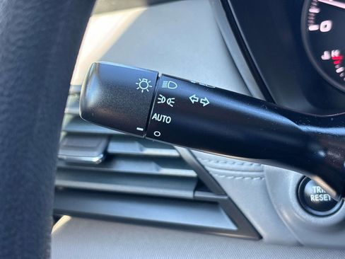 Used 2020 Subaru Legacy w/ Alloy Wheel Package image 31