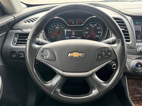 Used 2015 Chevrolet Impala LT w/ Power and Light Package FWD image 13