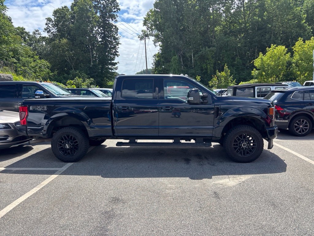 Used 2022 Ford F250 Lariat w/ Black Appearance Package AWD/4WD image 5