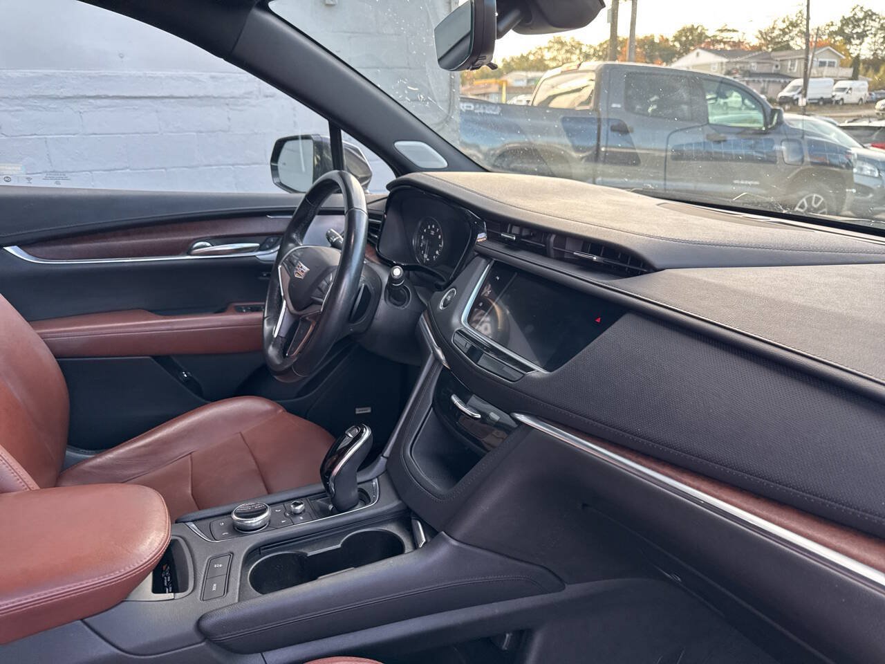 Used 2020 Cadillac XT5 Premium Luxury AWD/4WD image 25