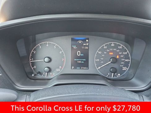 Used 2024 Toyota Corolla Cross LE w/ Moonroof Package AWD/4WD image 26
