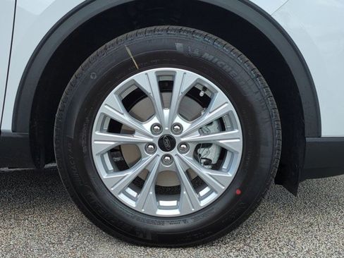 New 2026 Ford Escape Active image 11