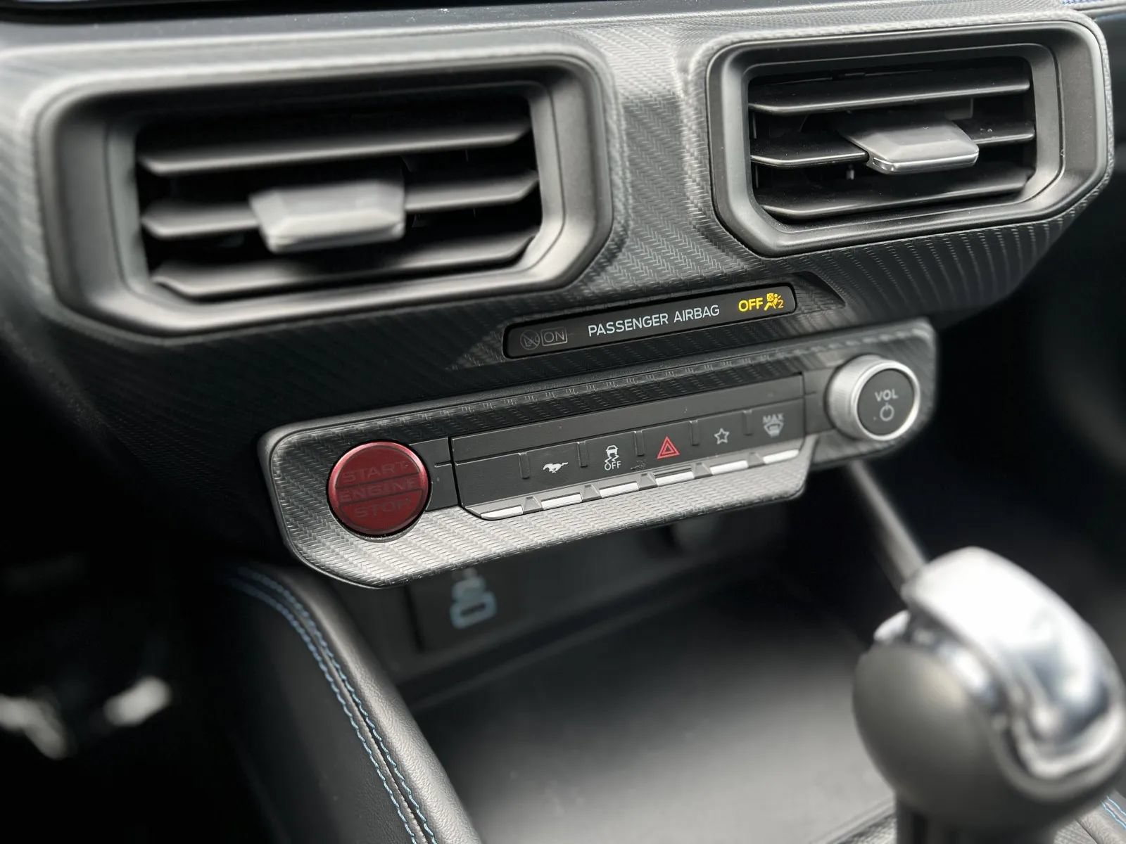 Used 2025 Ford Mustang Dark Horse RWD image 36