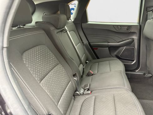 Used 2025 Ford Escape Active AWD/4WD image 19