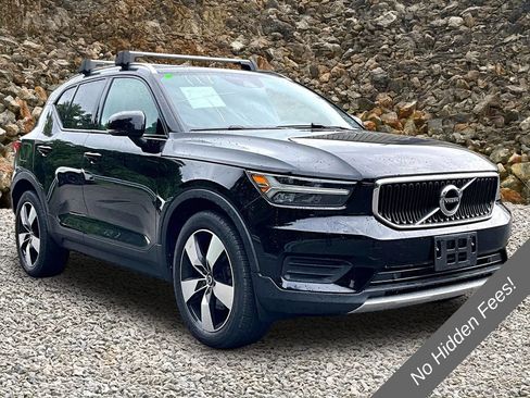 Used 2020 Volvo XC40 T5 Momentum w/ Protection Package Premier AWD/4WD image 10