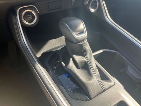 Used 2025 Toyota Grand Highlander XLE image 38