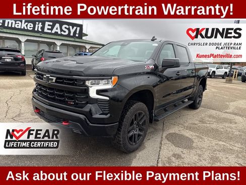 Used 2024 Chevrolet Silverado 1500 LT Trail Boss AWD/4WD image 4