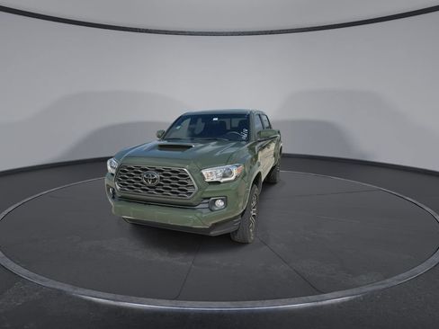 Used 2022 Toyota Tacoma TRD Sport RWD image 4