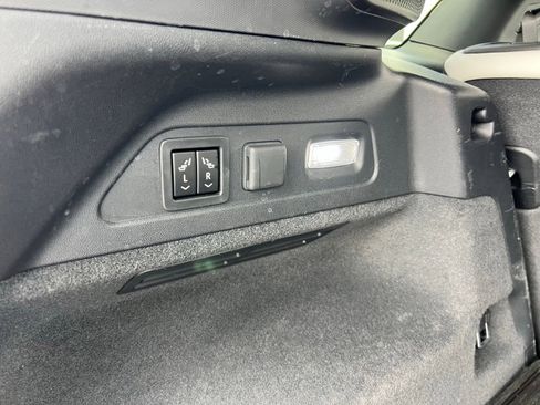 Used 2024 Acura ZDX A-Spec RWD image 23