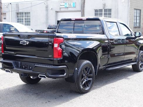 Used 2022 Chevrolet Silverado 1500 LT Trail Boss w/ LT Trail Boss Premium Package AWD/4WD image 4