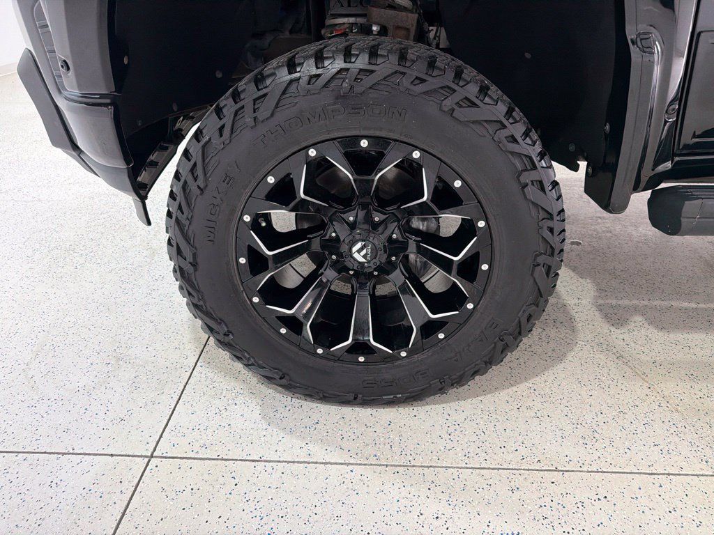 Used 2022 Chevrolet Silverado 1500 RST AWD/4WD image 29