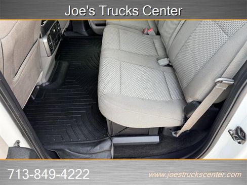 Used 2017 Ford F250 XLT w/ XLT Premium Package AWD/4WD image 30