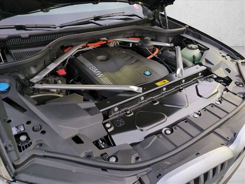 New 2026 BMW X5 xDrive50e w/ Executive Package image 17