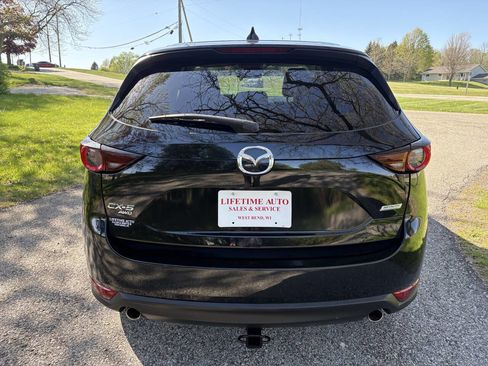 Used 2018 MAZDA CX-5 Touring w/ Preferred Equipment Package AWD/4WD image 4