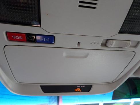 Used 2017 Subaru Legacy 2.5i Premium image 26