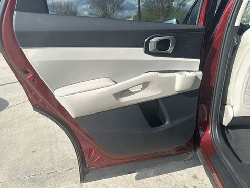Used 2025 Kia Sorento S FWD image 23