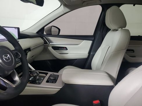Used 2024 MAZDA CX-90 Plug-In Hybrid w/ Premium Plus AWD/4WD image 23