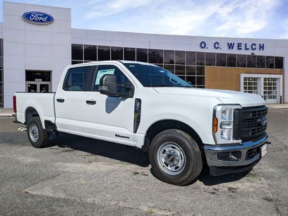 New 2025 Ford F250 XL w/ XL Chrome Package