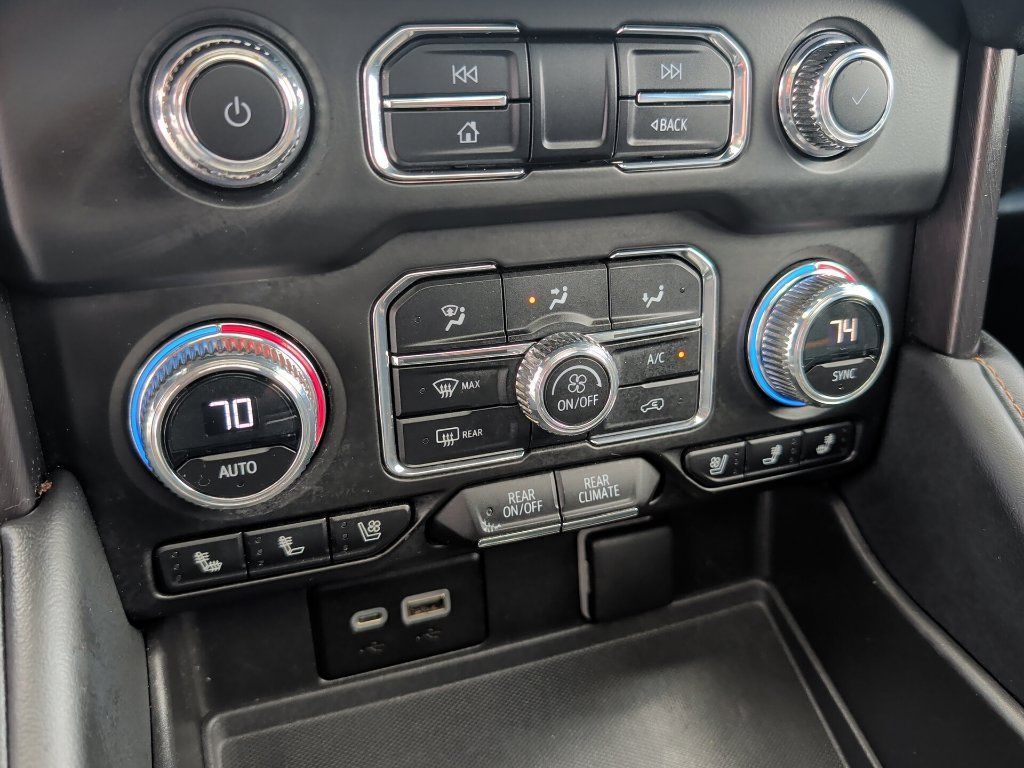 Used 2023 GMC Yukon AT4 w/ AT4 Premium Package AWD/4WD image 24